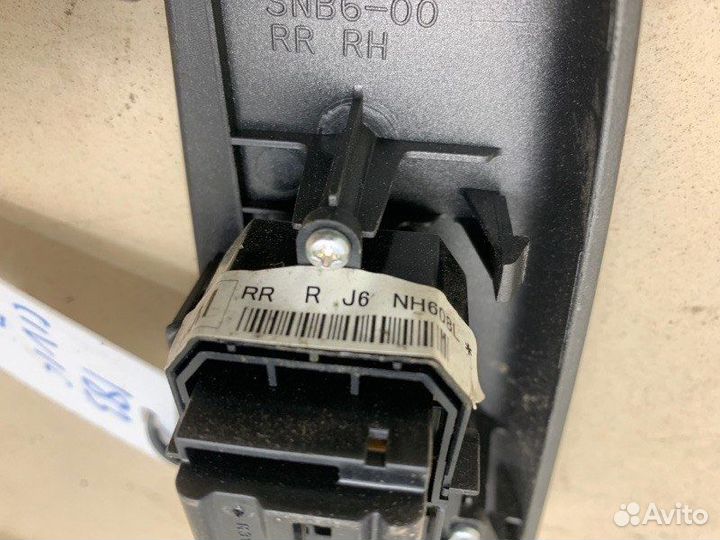 Кнопка стеклоподъемника задняя правая Honda Civic