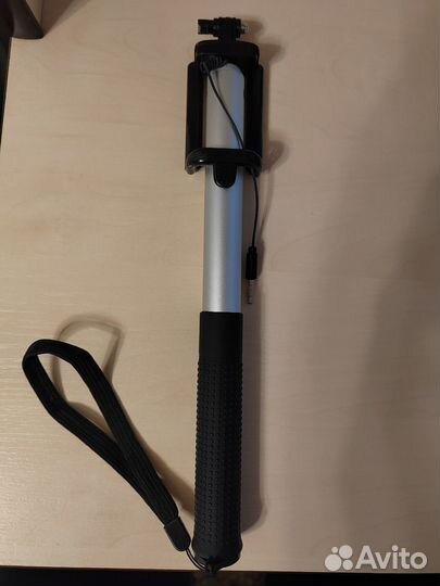 Селфи палка carolina herrera