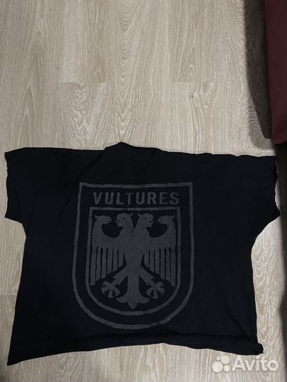 Yeezy vultures футболка kanye west