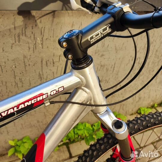 Горный велосипед GT Avalanche 0.5