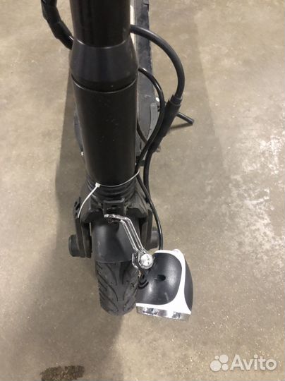 Самокат взрослый 2-х колёсный потёртый