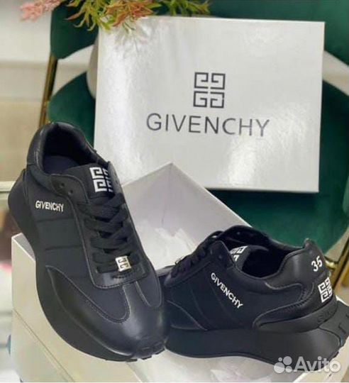 Кроссовки Givenchy Р