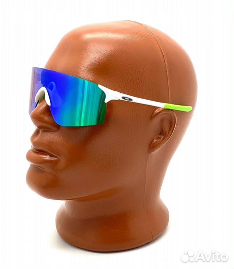 Спортивные очки Oakley Evzero