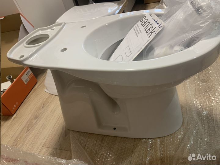 Унитаз новый