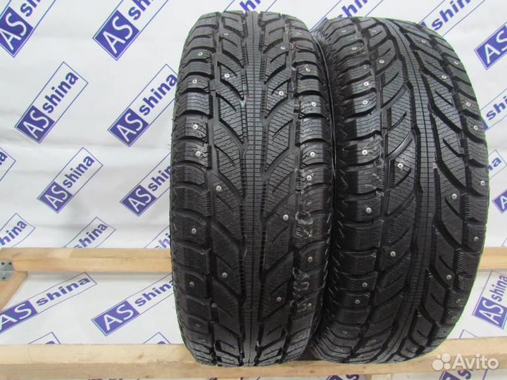 Cooper Weather-Master WSC 215/65 R17 99G