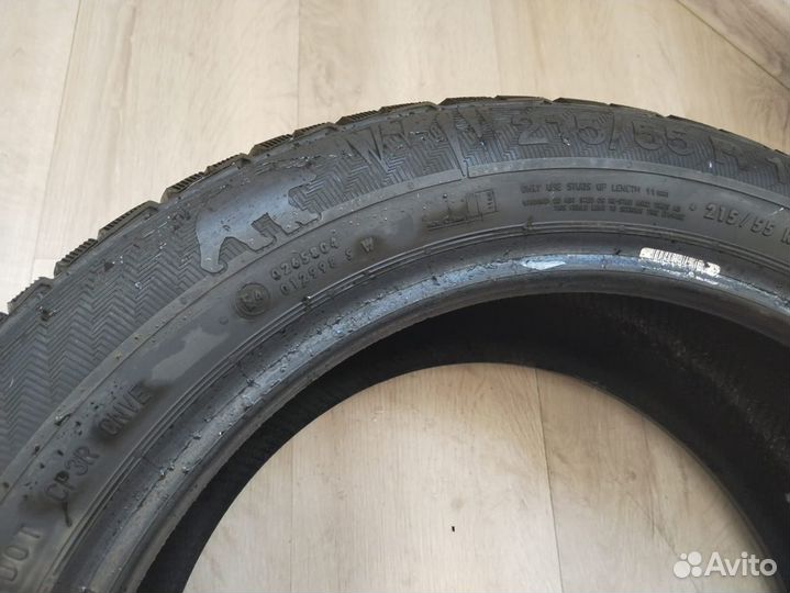 Gislaved NordFrost 100 215/55 R17 98T