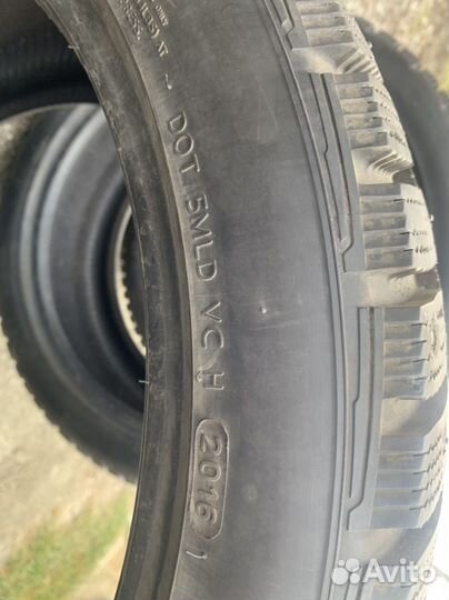 Hankook Winter I'Pike 255/40 R19