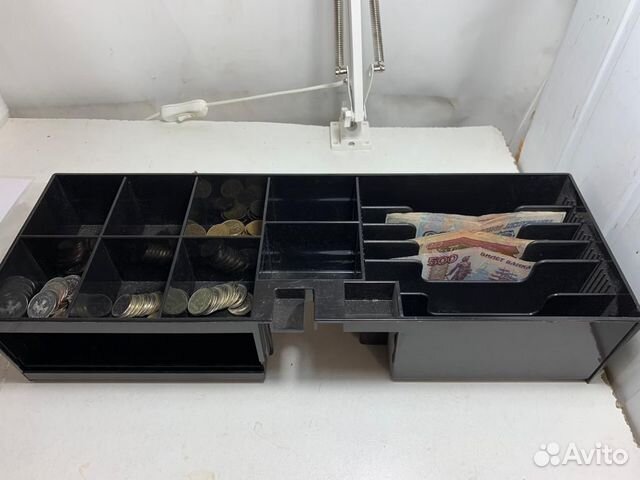 Контейнер для денег