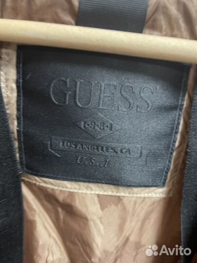 Брендовый пуховик guess