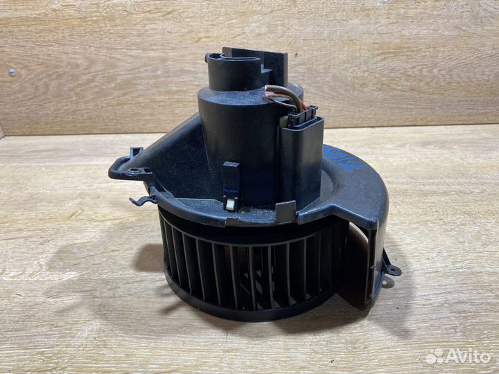Моторчик печки Opel Astra G 151050