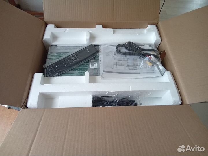 Dvd рекордер LG hdrk 888