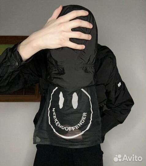 Ветровка Weekend Offender с маской