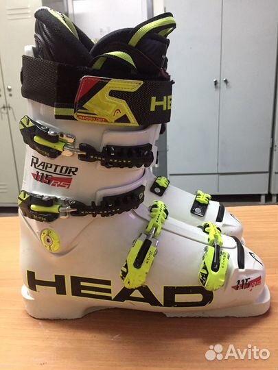 Горнолыжные ботинки