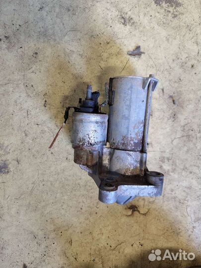 Стартер на Рено Дастер 2.0 F4R