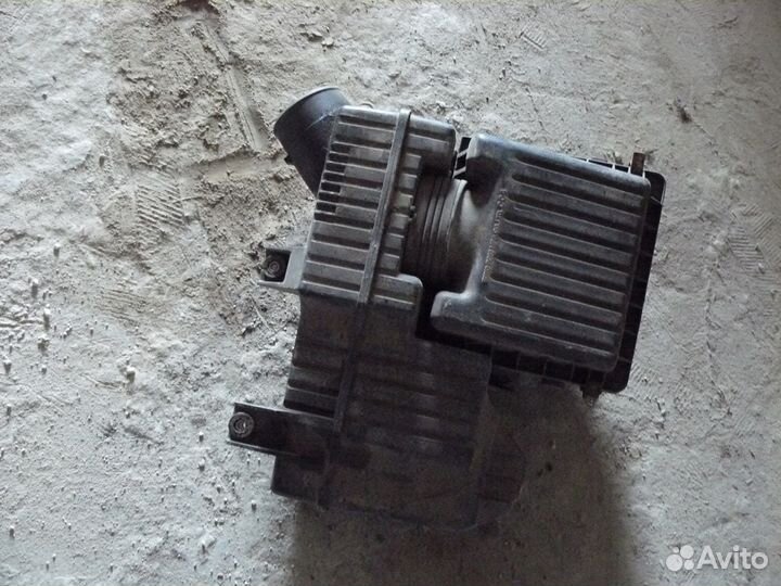 Корпус воздушного фильтра Honda CR-V RD1