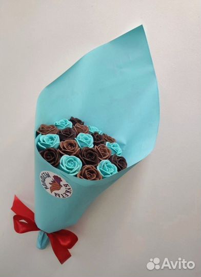 Букет - 19 Роз из Бельгийского Шоколада