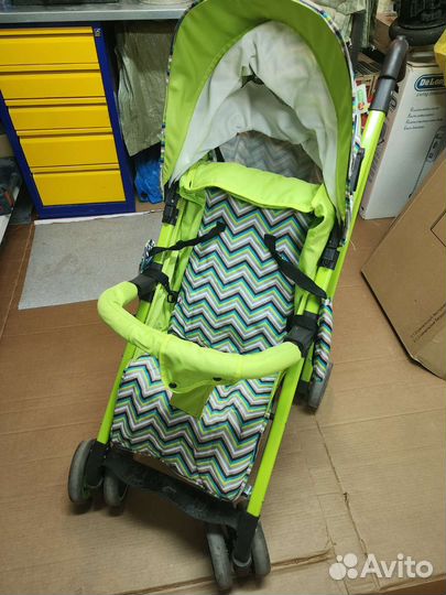 Прогулочная коляска трость