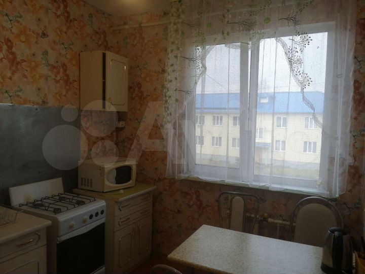 3-к. квартира, 60 м², 2/2 эт.