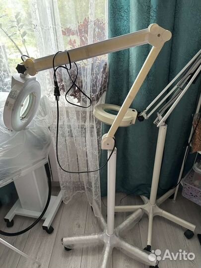 Лампа лупа напольная