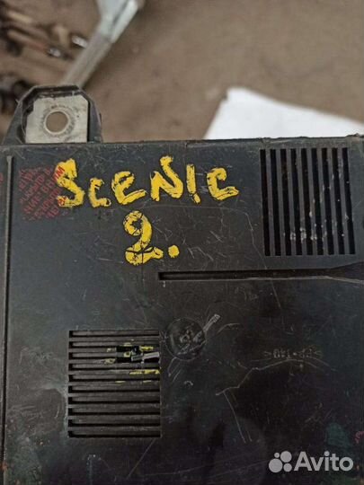 Блок предохранителей Renault Megane