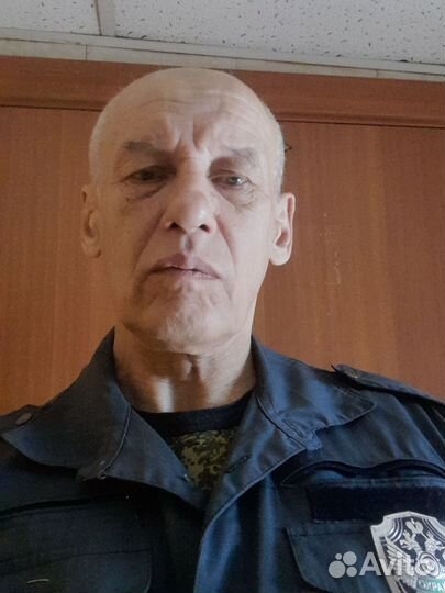 Контролёр кпп. Сторож. Охранник