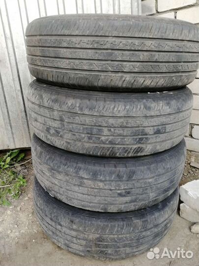 Dunlop Grandtrek ST30 225/65 R17 102H