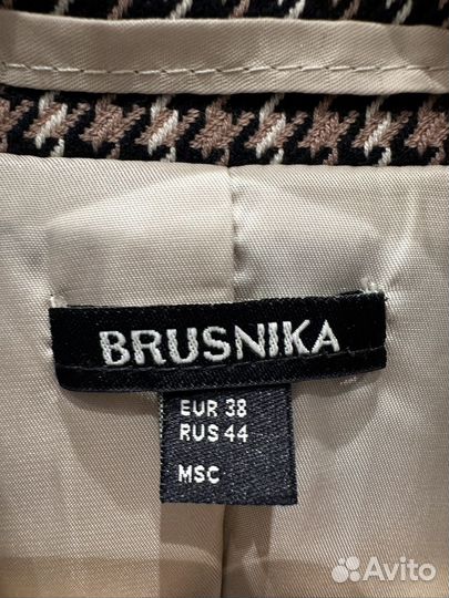 Пиджак женский brusnika