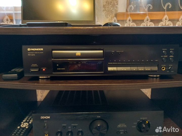 CD проигрыватель Pioneer PD-204