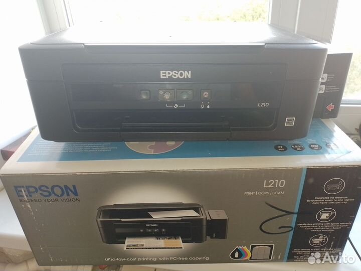 Цветной струйный принтер epson