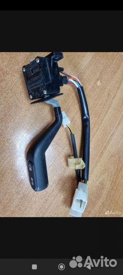 Подрулевой переключатель поворотов и света на газ