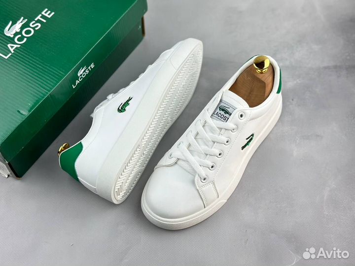 Мужские классические белые кеды Lacoste