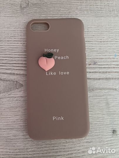 Чехол на iPhone 8