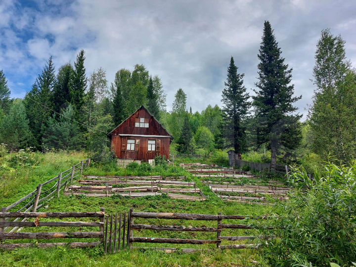 Дача 26 м² на участке 6 сот.