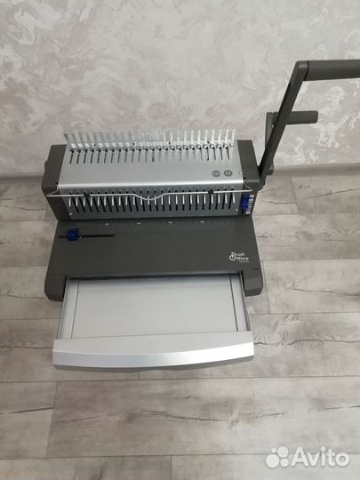 Брошюровщик Profi Oficce Bindstream M22+