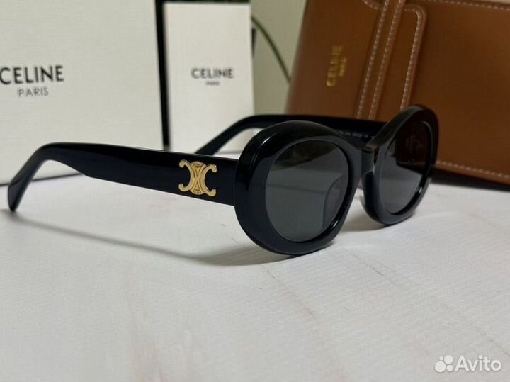 Солнцезащитные очки celine CL40194U 01A