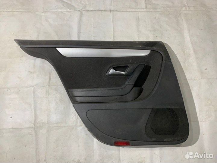 Обшивка двери задняя левая Volkswagen Passat B7
