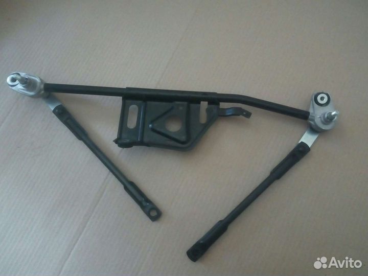 Трапеции стеклоочистителя Hyundai Elantra 2000/06