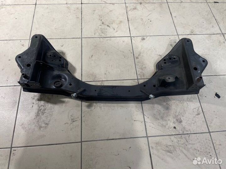 Балка передняя Bmw 535I E34 M30B34 1989