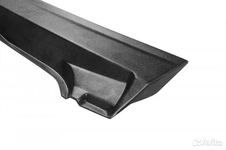 Накладка в проём заднего стекла