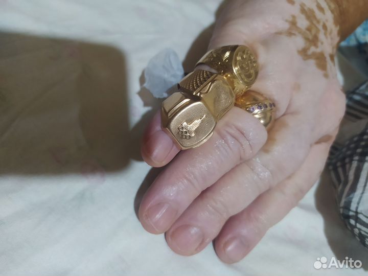 Мужские кольца из золота