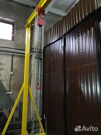 Кран козловой мобильный