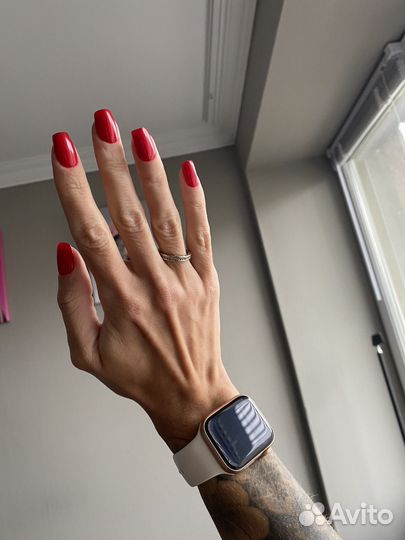 Модель на маникюр