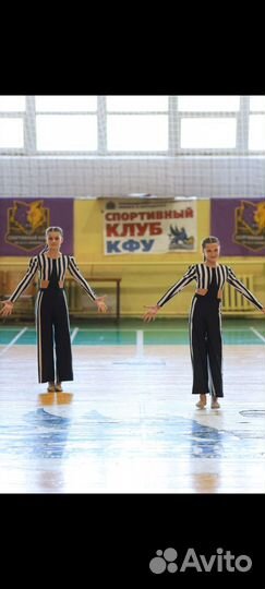Пошив танцевальный одежды