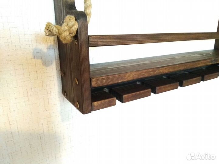 Деревянная полка-минибар для вина и бокалов