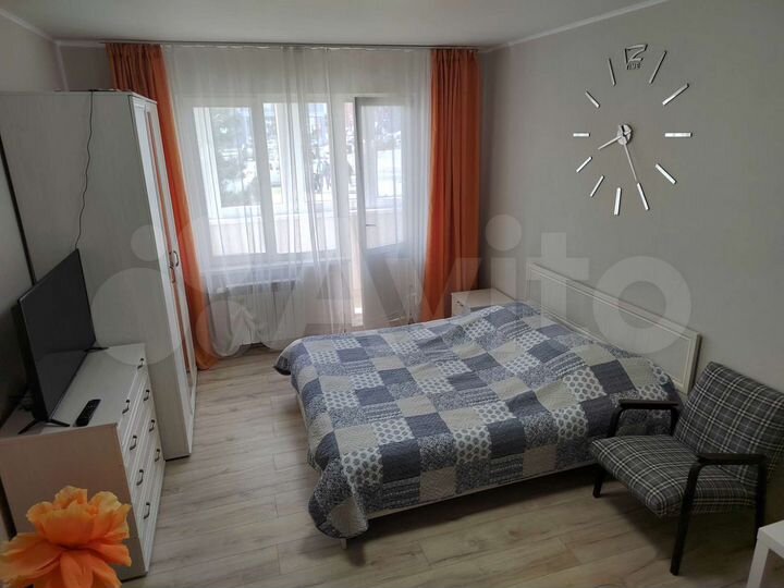 1-к. квартира, 38 м², 1/10 эт.