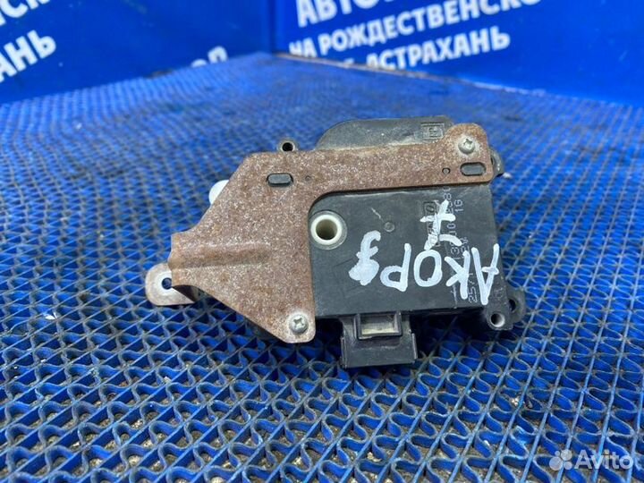 Моторчик заслонок отопителя Honda Accord 7 седан