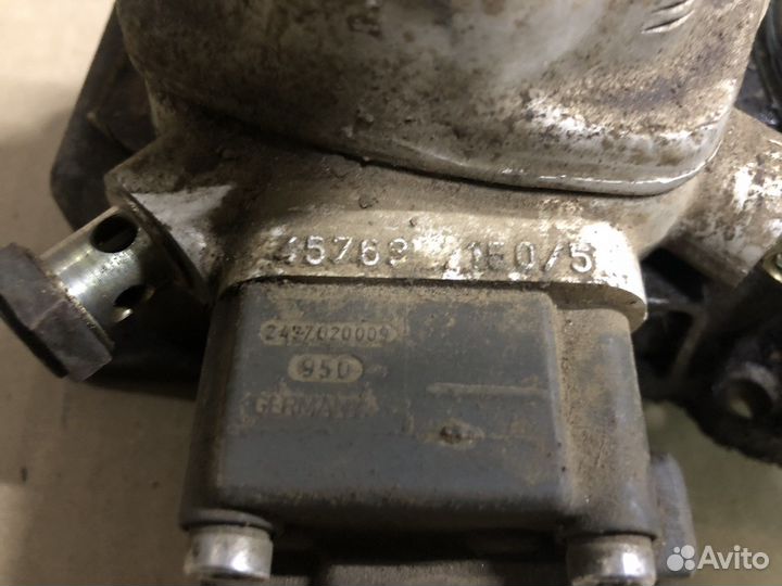 Дозатор топлива Audi 80 B3