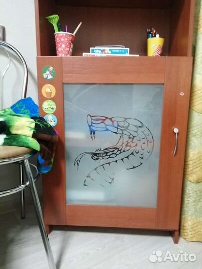 Продаю стеллаж, б/у, в хорошем состоянии