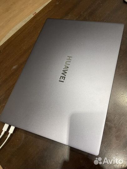 Ноутбук huawei