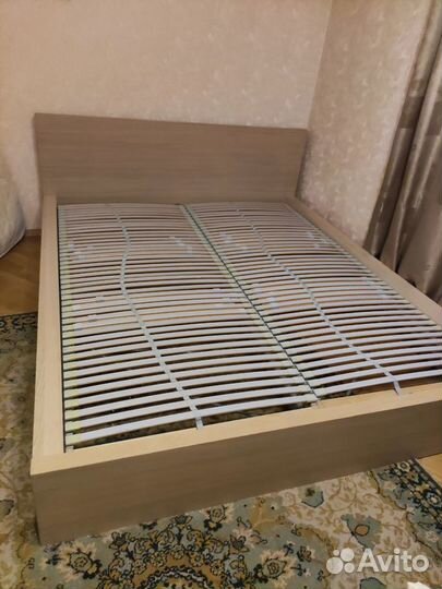 Кровать IKEA malm 180 200